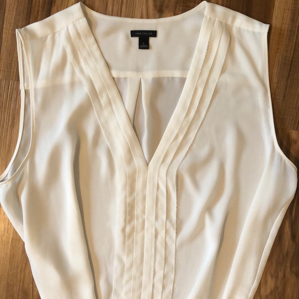 Ann Taylor White Top